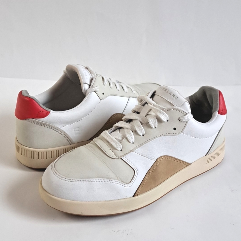 Everlane ReLeather Court sneaker lace up white, tan, with red heel sz6.5